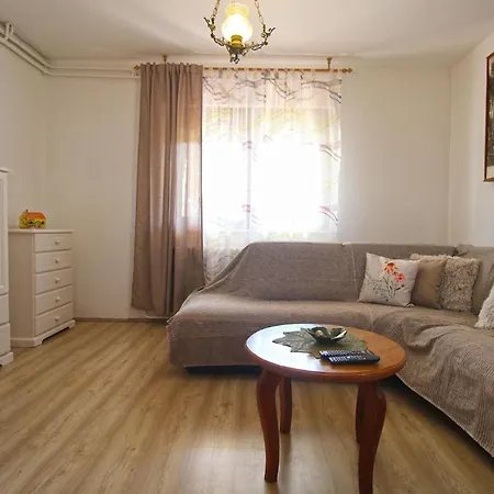 Apartment Fuer 6 Personen Ca 90 Qm In Muntic, Istrien Suedkueste Von Istrien Muntic